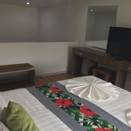 Vualiku Hotel & Apartments Nadi Eksteriør bilde